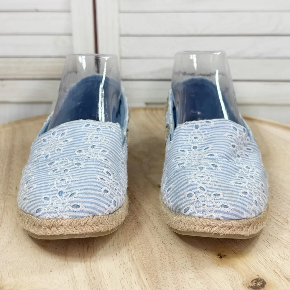 Nautica rudder striped